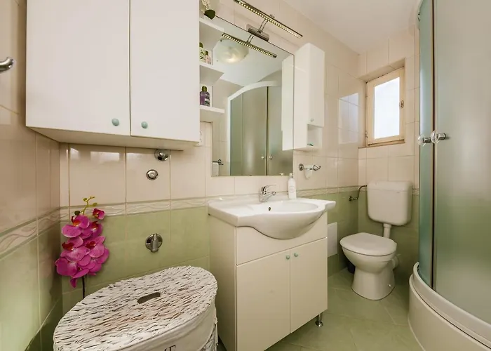 Jelena Lägenhet Split